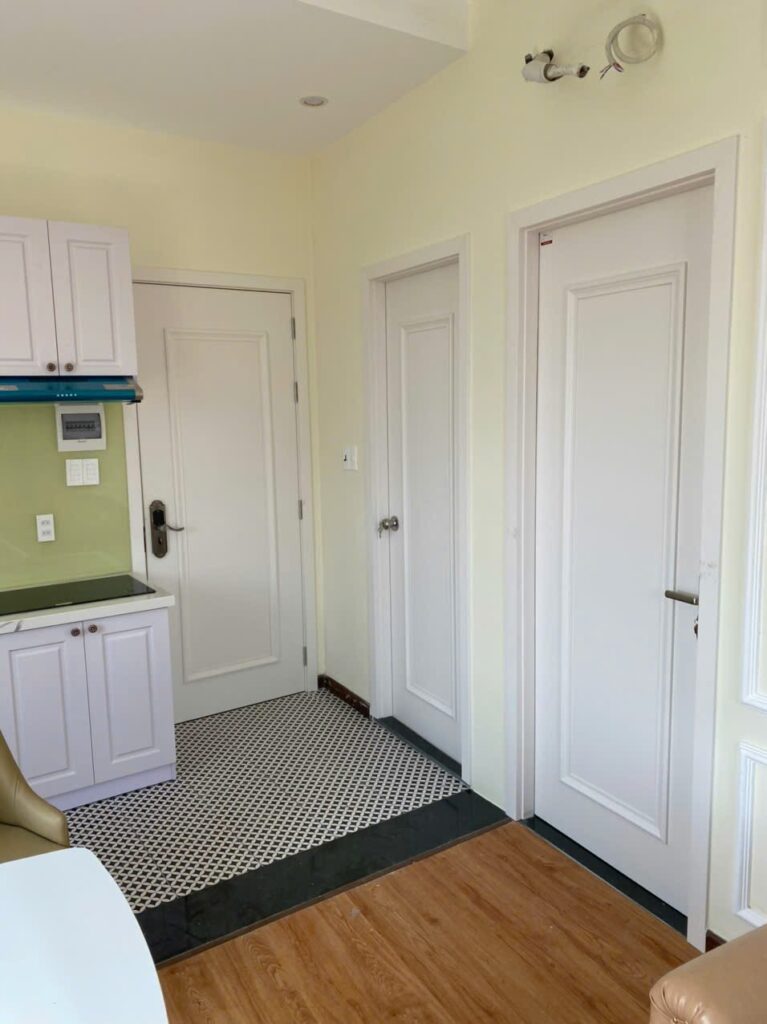 Bảng tổng hợp đánh giá cửa composite